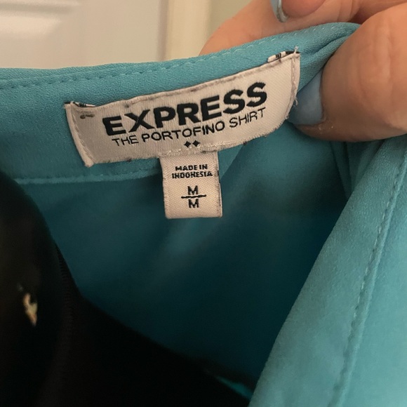 Womens blouse from the express size medium, teal in color - Picture 4 of 4